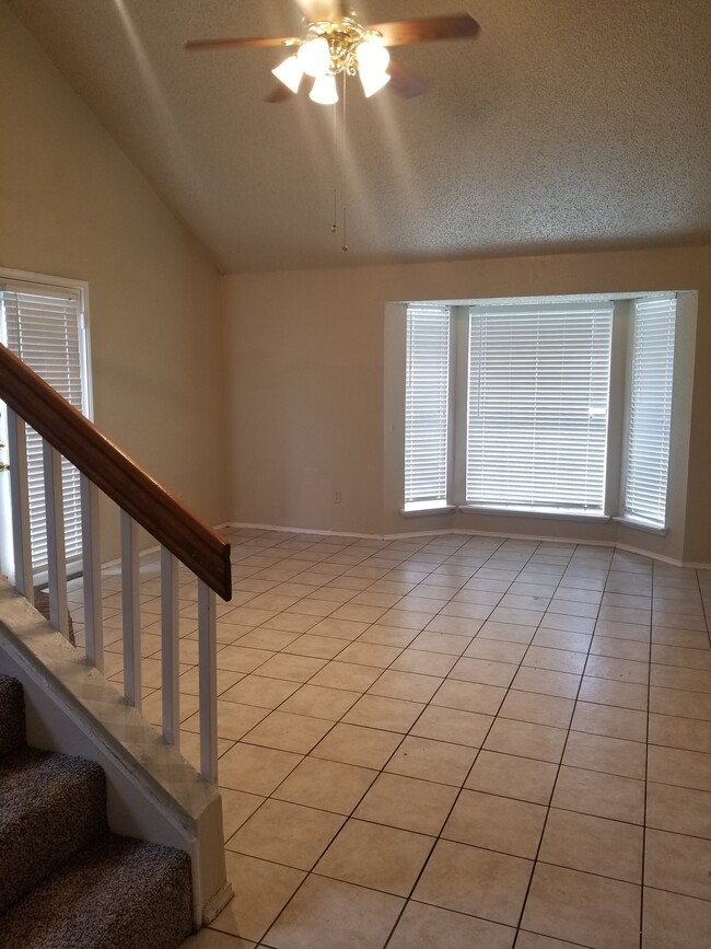 Photo - 1431 Windmill Ln
