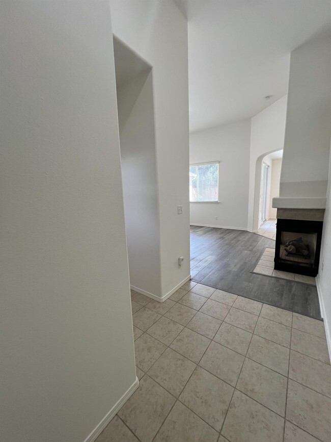Photo - 3621 W Pomegranate Ln