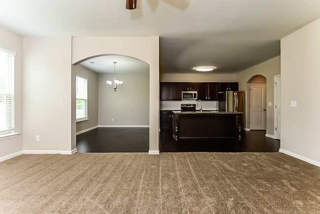 Photo - 259 Magnaview Dr