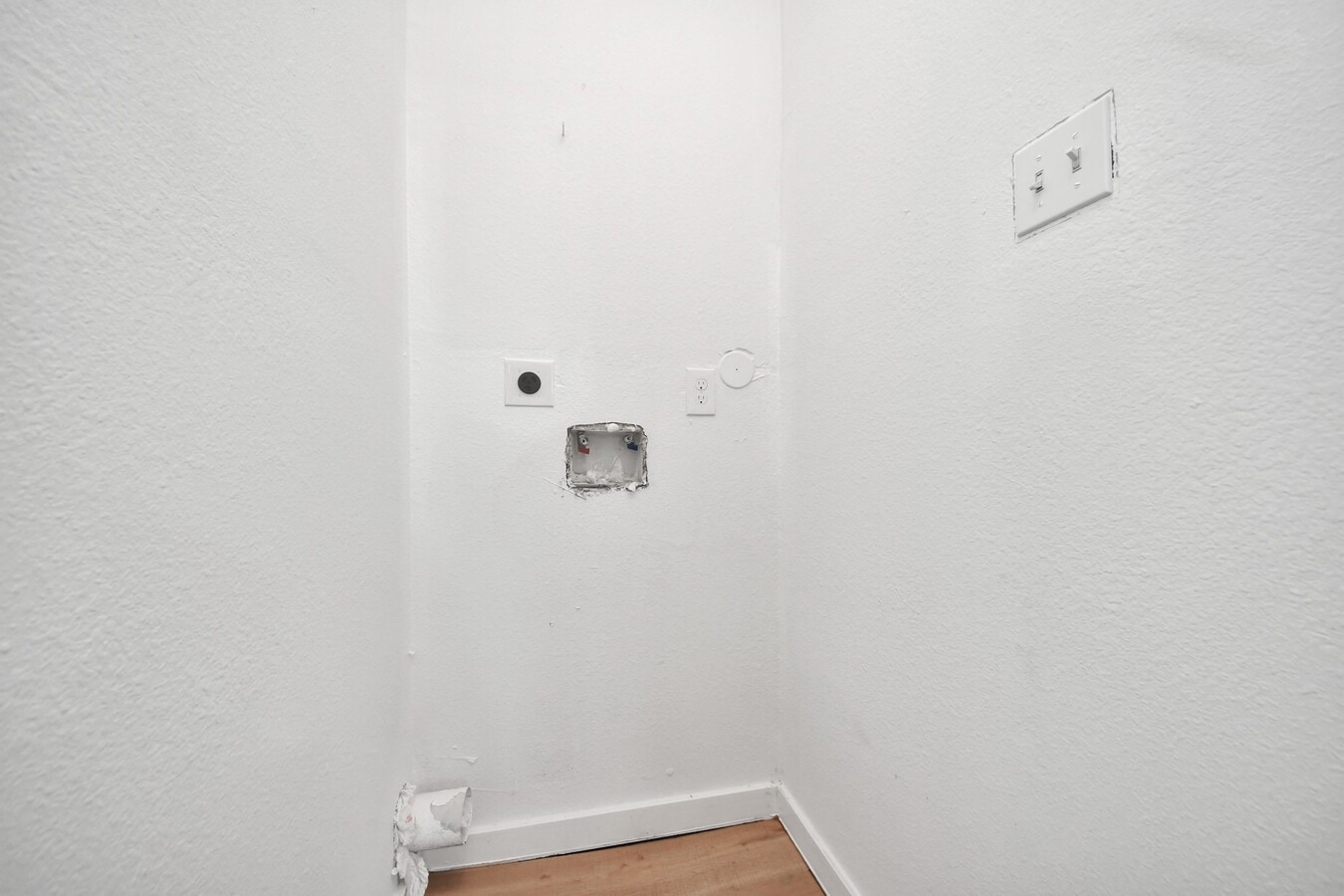 Photo - 209 Owens St