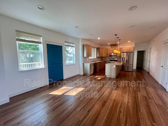 Building Photo - 929 Nevada St Rental
