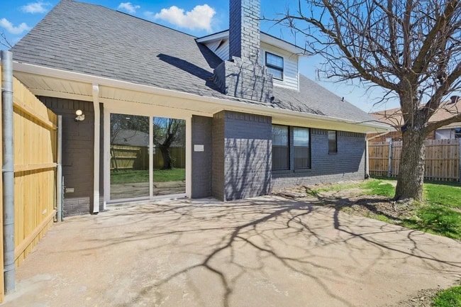 Photo - 1912 Sierra Dr