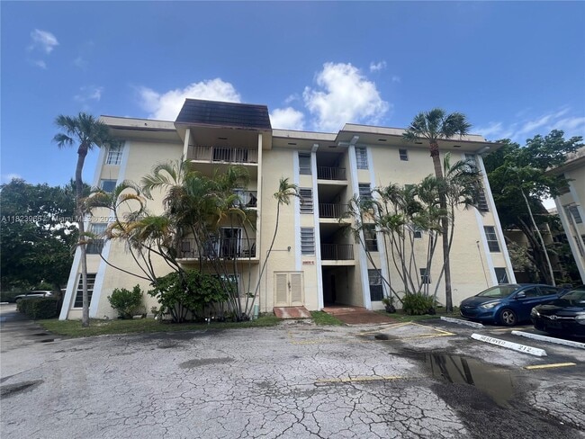 Photo - 11905 NE 2nd Ave Condo Unit C417