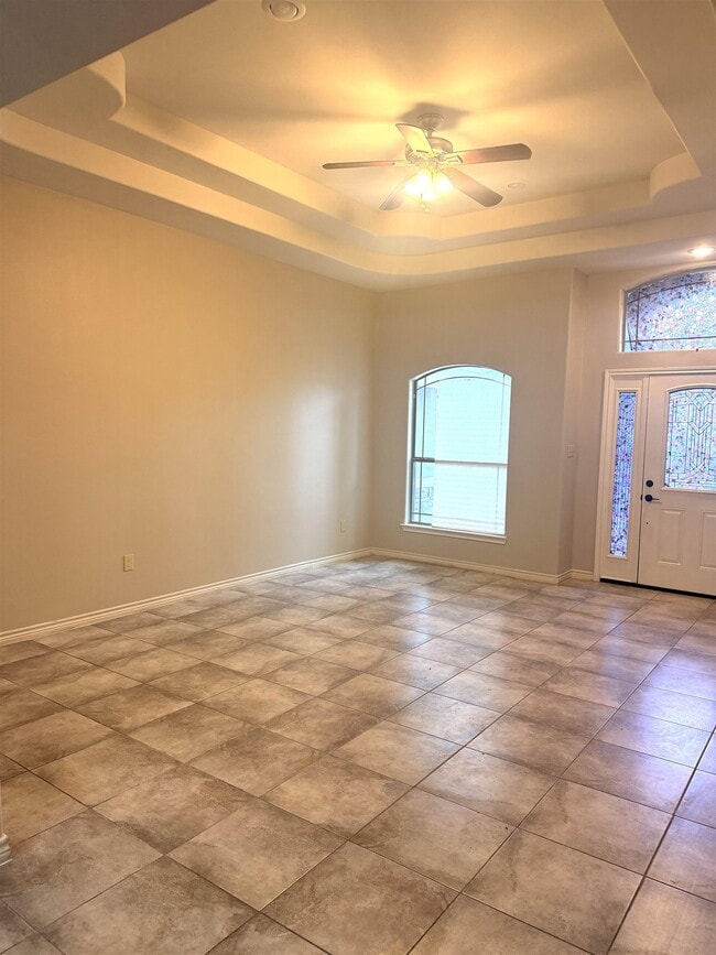 Photo - 616 Waxwing Cedar Drive