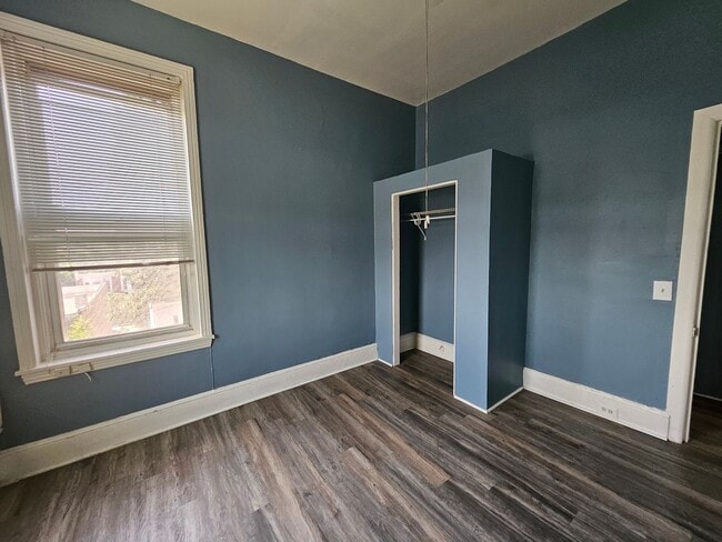 Photo - 4924-26 Parrish St Unit 3A