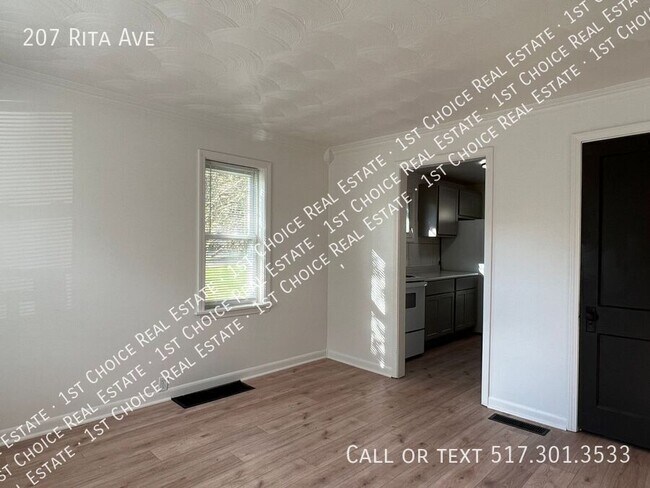207 Rita St