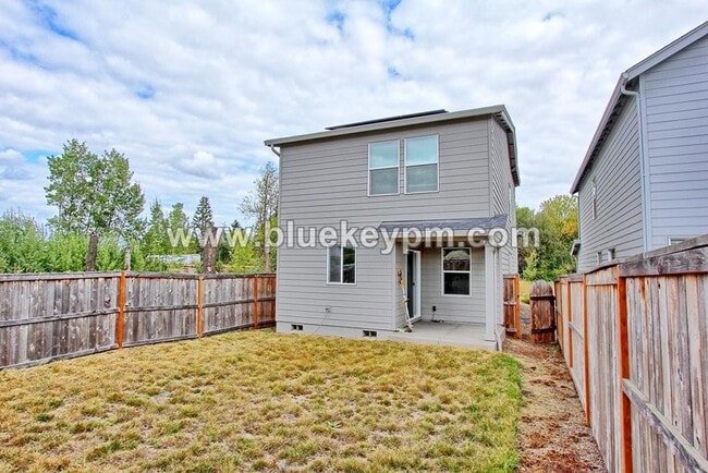 10312 NE 79th Ct