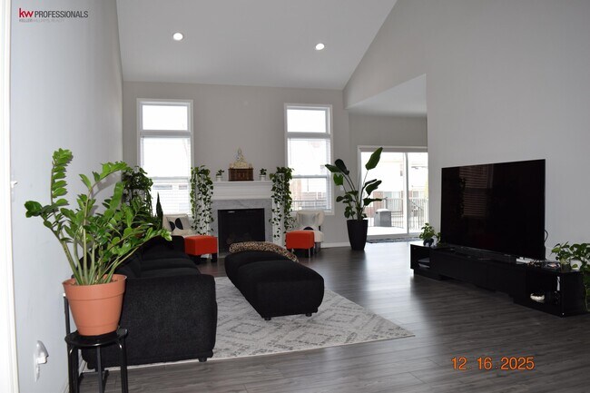 Photo - 30295 Berghway Trail