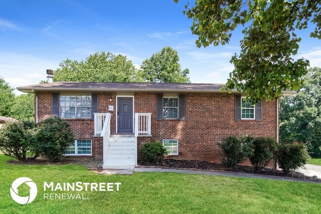 Photo - 920 Dayton Dr