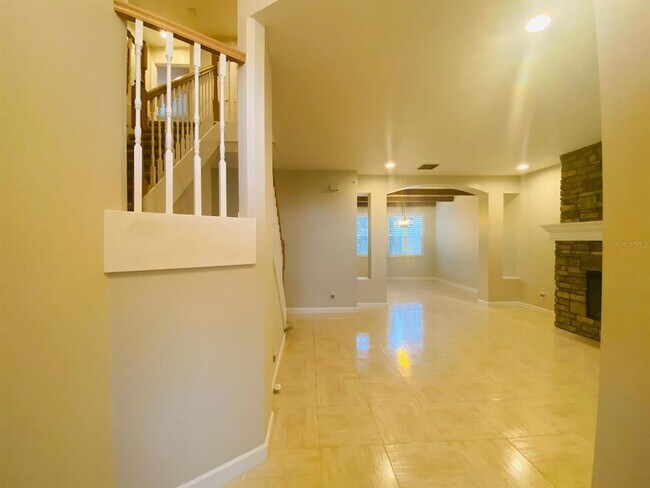 Photo - 3838 Regents Way