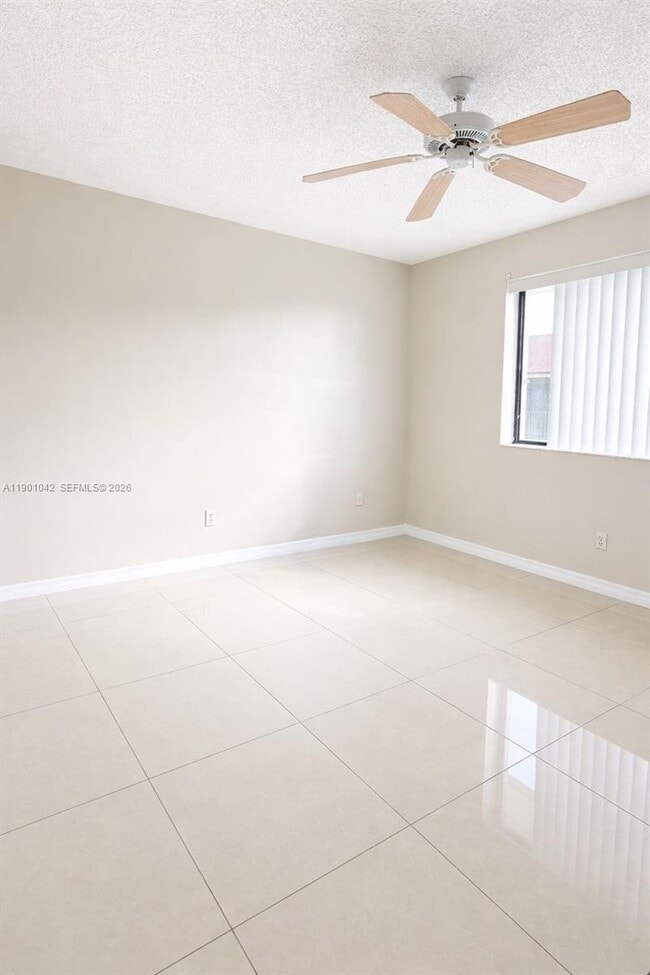 Photo - 160 NW 60th Ave Unit 6-3