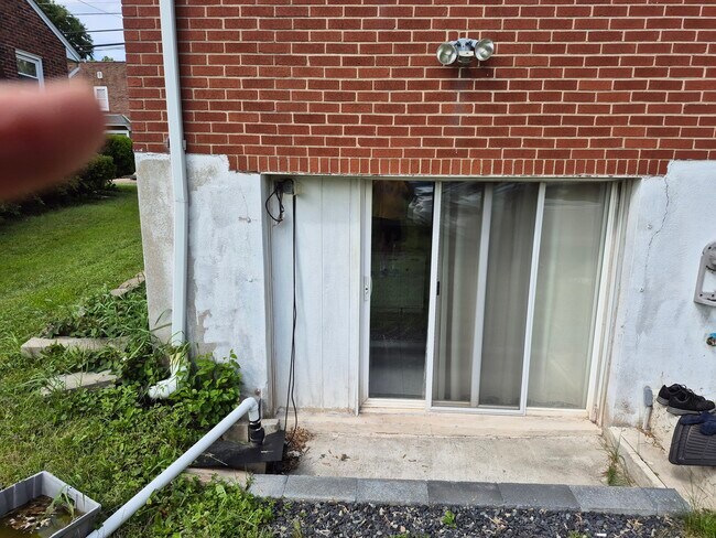 Photo - 136 S 3rd St Unit B