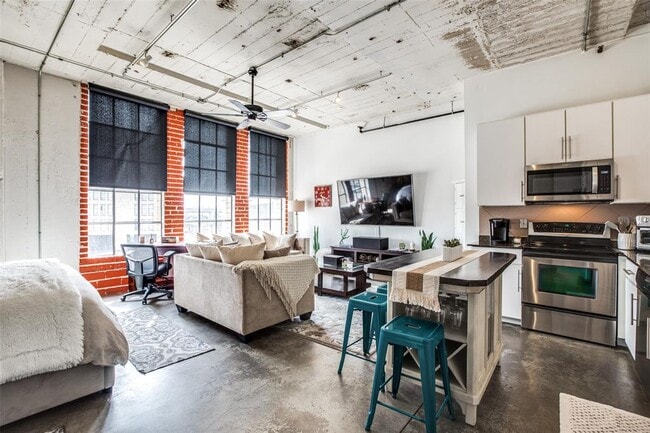 Photo - 1122 Jackson St Unit 312.42