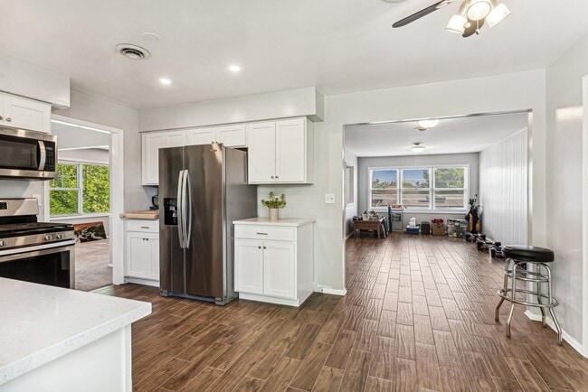 Photo - 8951 Skokie Blvd Unit 3