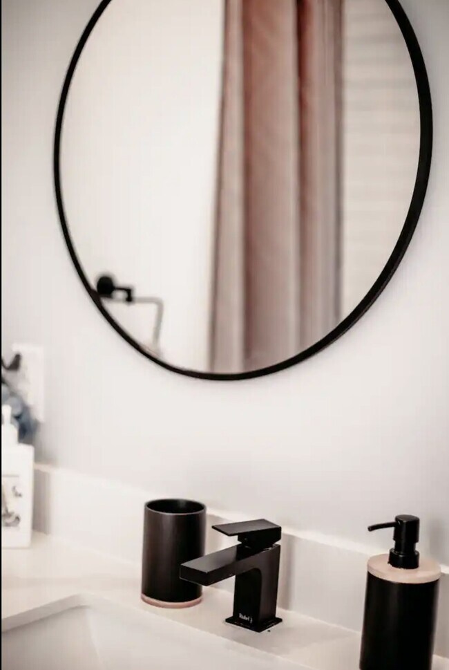 Photo - 118 Mulcaster St