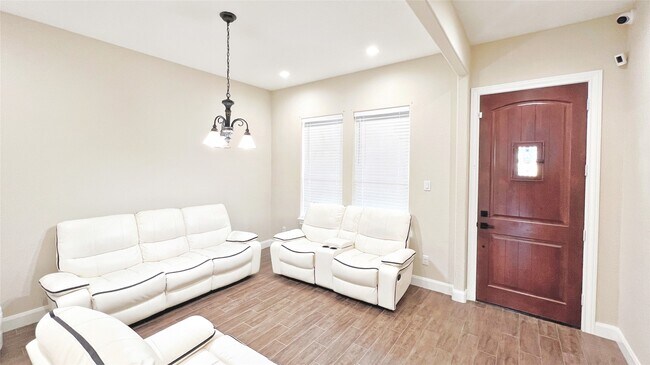 Photo - 16419 Moary Firth Dr