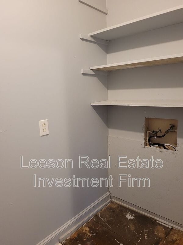 Photo - 3603 Darien St