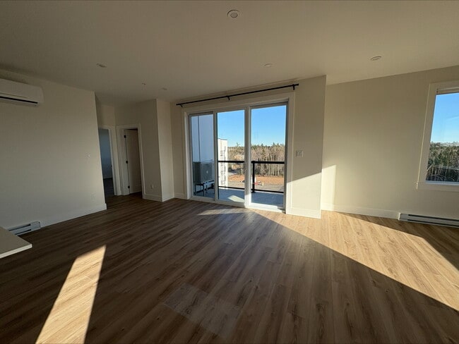 Photo - 1035 Melanson Rd Unit 602