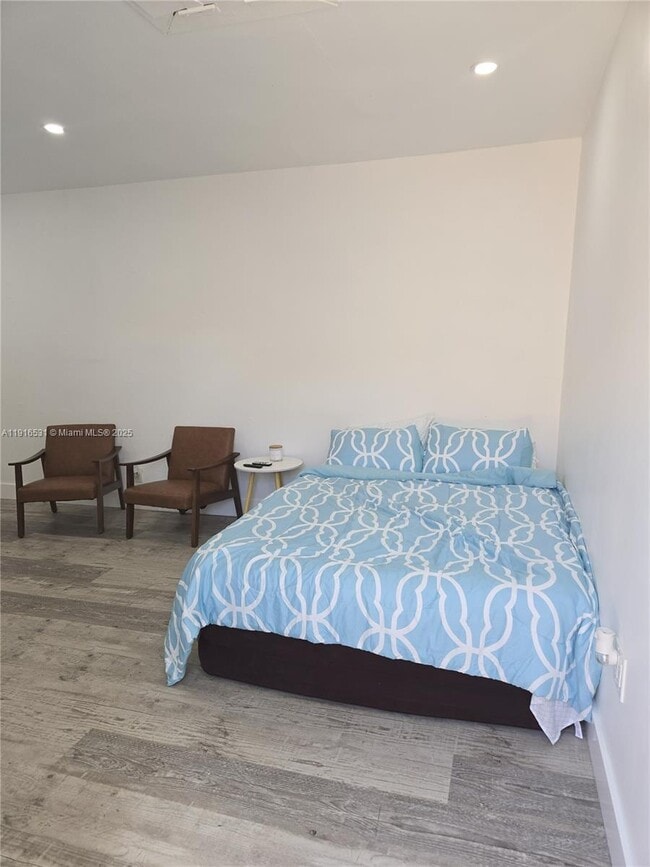 Photo - 11030 NW 18th St Apartamento Unidad 1