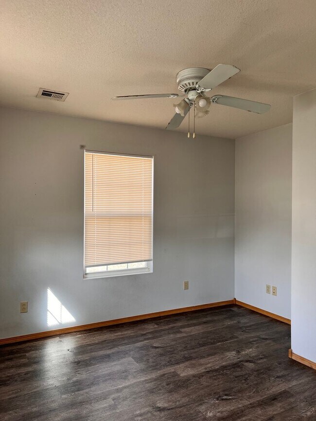 Photo - 2 Bedroom 1 Bathroom House