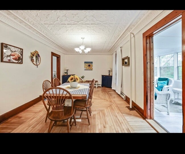 Photo - 608 E Main St Unit # 2