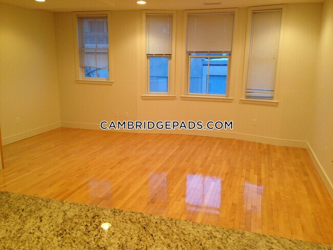 Photo - 110 Second St Unidad PH03