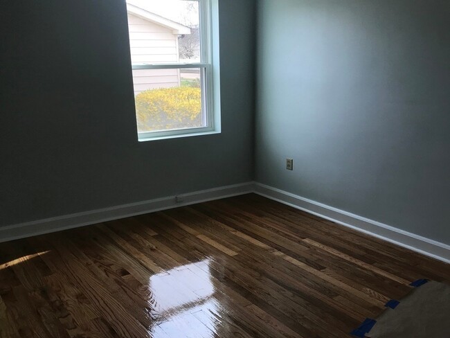 Photo - 820 Oakdale Rd