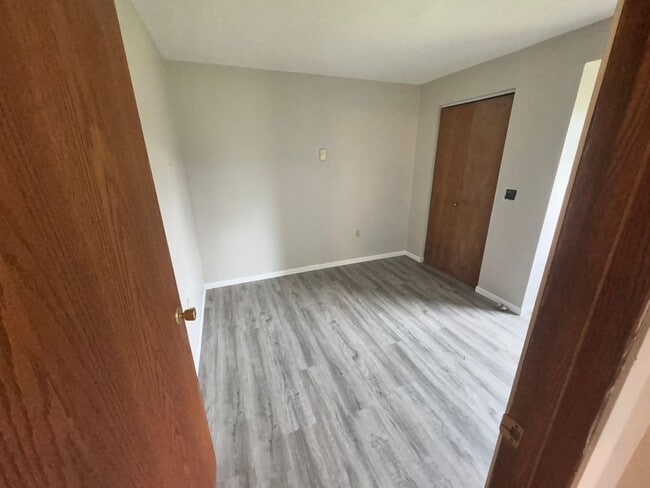 Photo - 4945 Jackpine Rd NW Unidad 4945 Jackpne Rd NW-  2