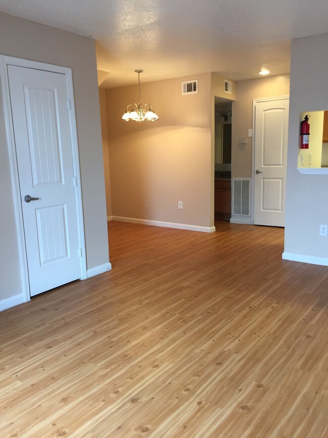 Photo - Ashley Square Apartments