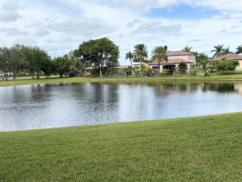 Photo - 3530 NW 87th Ave