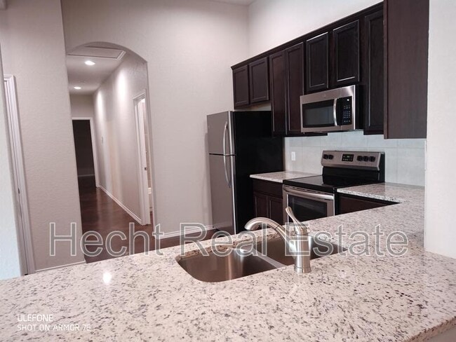 Photo - 1144 Stanley Rd