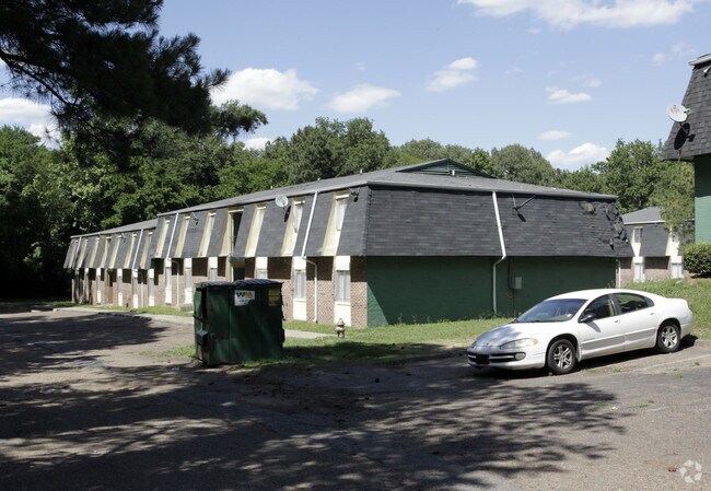 Whispering Pines Apartments - Whispering Pines