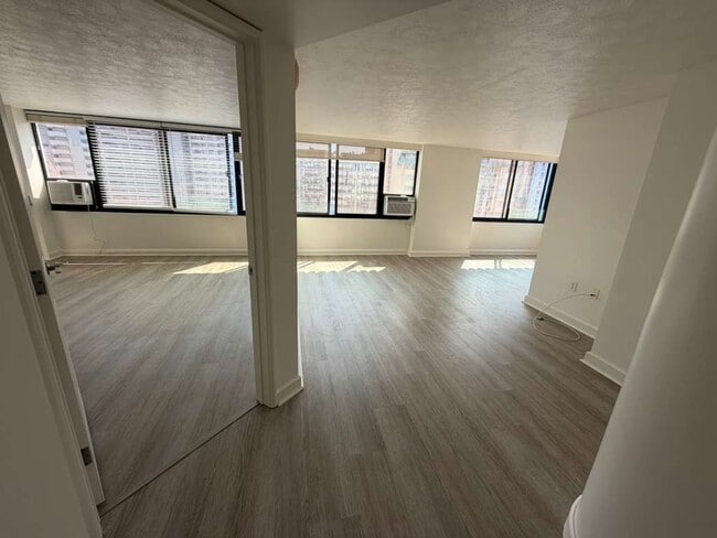 Photo - 343 Hobron Ln Unit 1403