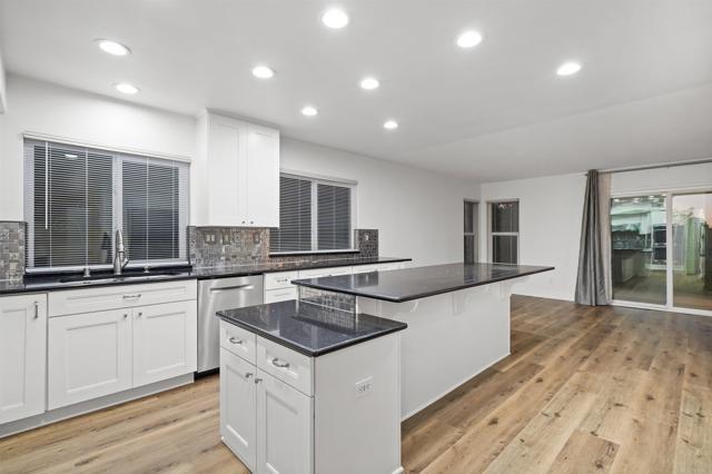 Photo - 1065 S Hanlon Way