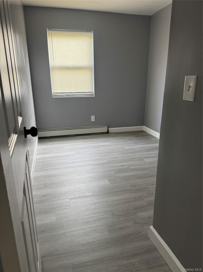 Photo - 806 Bayview Ave