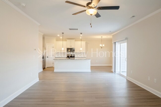 Photo - 118 Wembury Ln