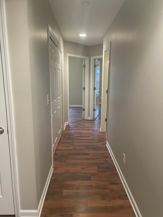 991 W Mountain View Rd Condo Unit 105 Condo for Rent in Johnson City