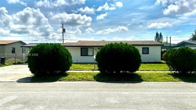 Building Photo - 14801 SW 103rd Pl