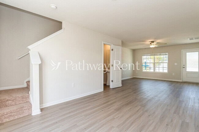 Photo - 8026 Moose Crk Dr