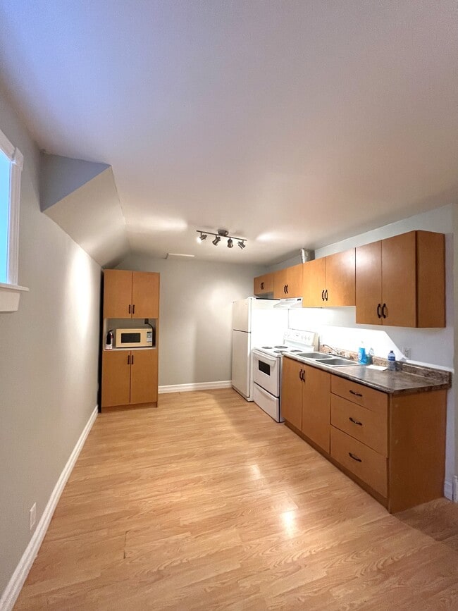 Photo - 265 Water St Unit C