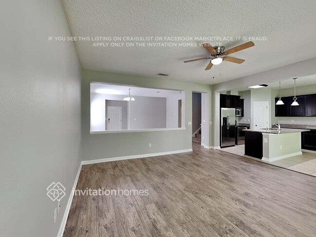 Photo - 316 Silver Glen Ave