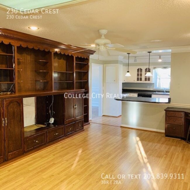 Photo - 230 Cedar Crest