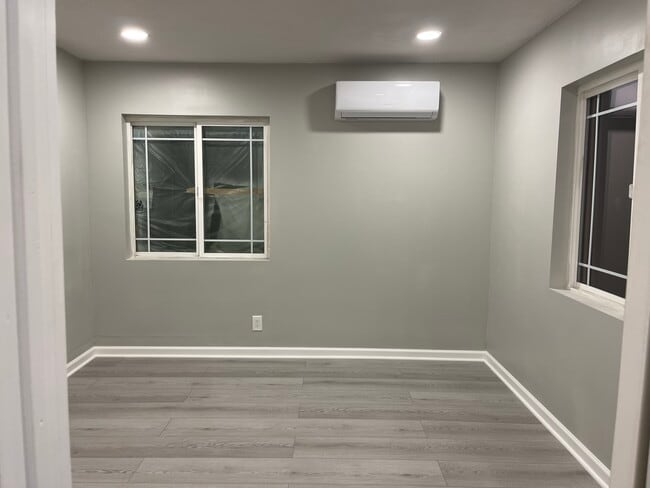 Photo - 783 W Sepulveda St Casa