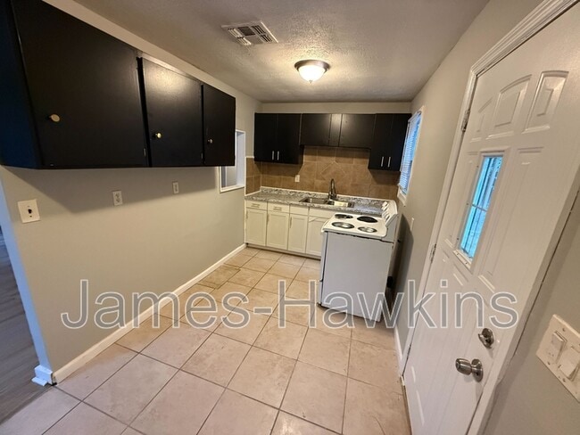 Photo - 3521 Dundale Rd