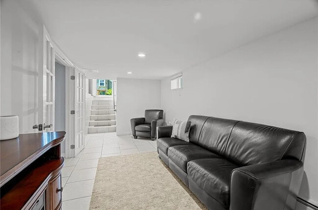 Living room area - 45 Dewey Ave Unit 45 Dewey