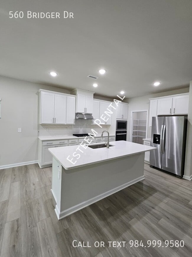 560 Bridger Dr