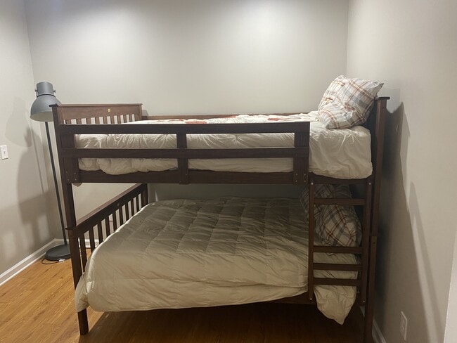 Photo - 500 Port Laz Ln