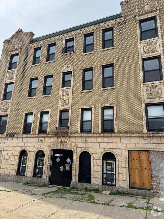 Building Photo - 1553 W 94th St Rental