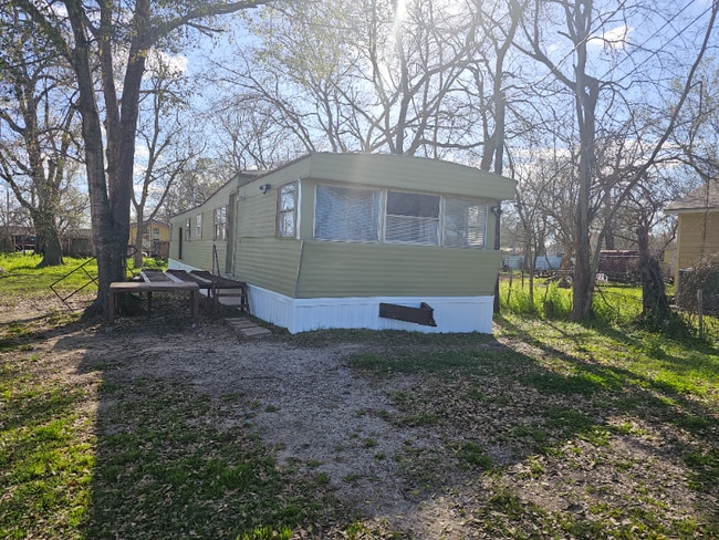 Photo - 5526 Rotan Dr House