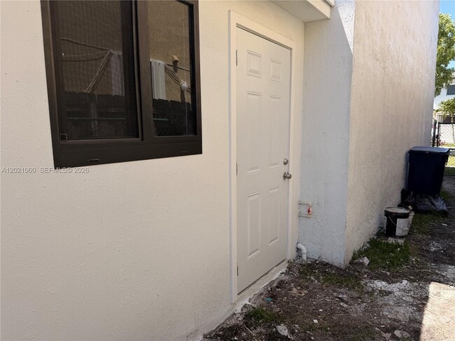 Photo - 16536 SW 54th St Unit 1